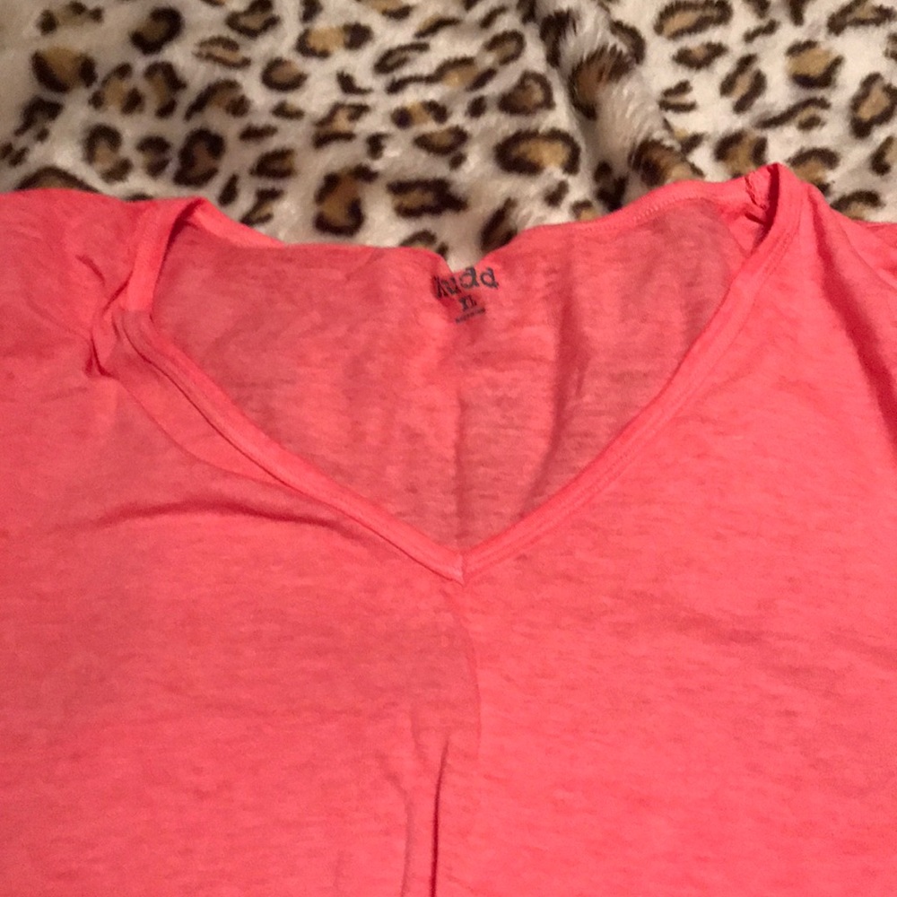 V neck tee - Picture 4 of 4